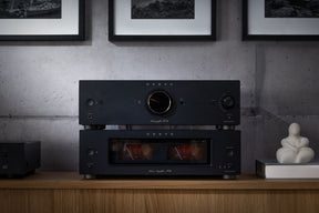 M80B Icon Power Amplifier